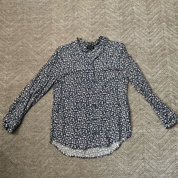 TOPSHOP BLUE FLORAL BOTTON DOWN SIZE 2 - Picture 1 of 1